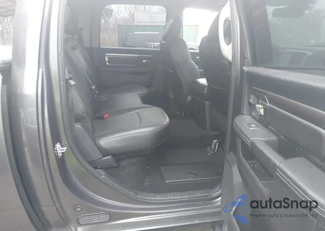 2017 Ram 1500 Night 4X4 5'7 Box из США, поврежденный, VIN 1C6RR7MT5HS650301